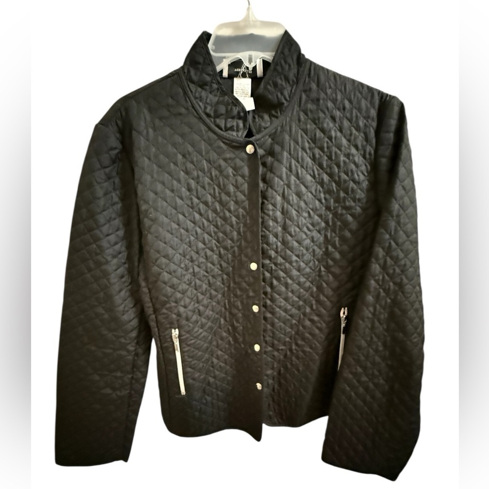 Versailles Quilted Jacket Women’s M Black Snap  Zip Pockets Lightweight Coat
